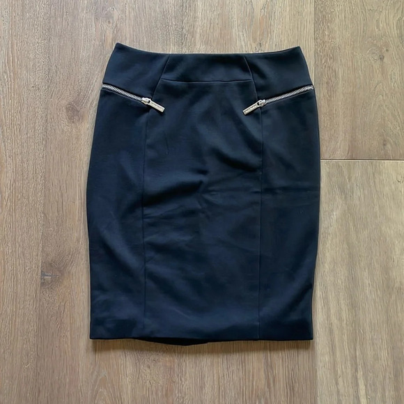 Michael Kors Black Pencil Skirt Size 2 - Picture 1 of 6
